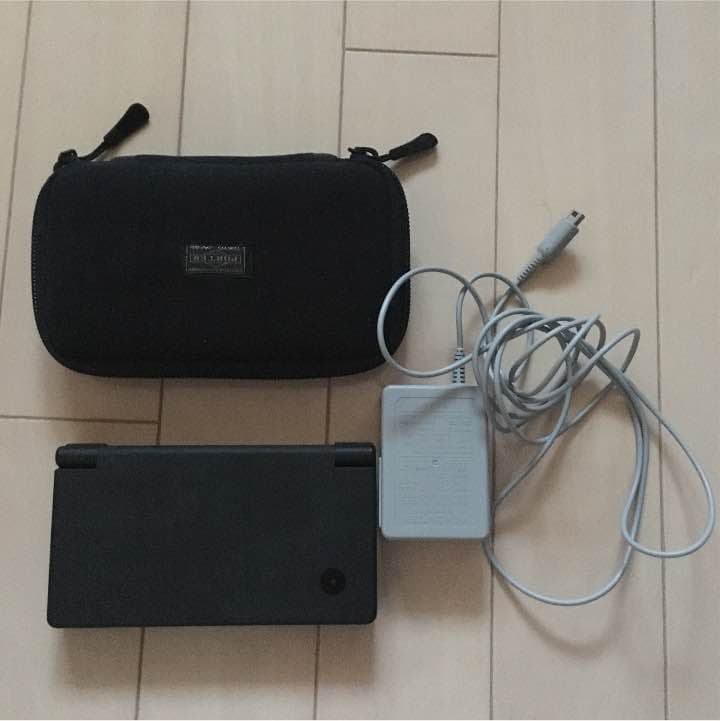 任天堂3DS(2008年購入)ケースとソフト4本セット