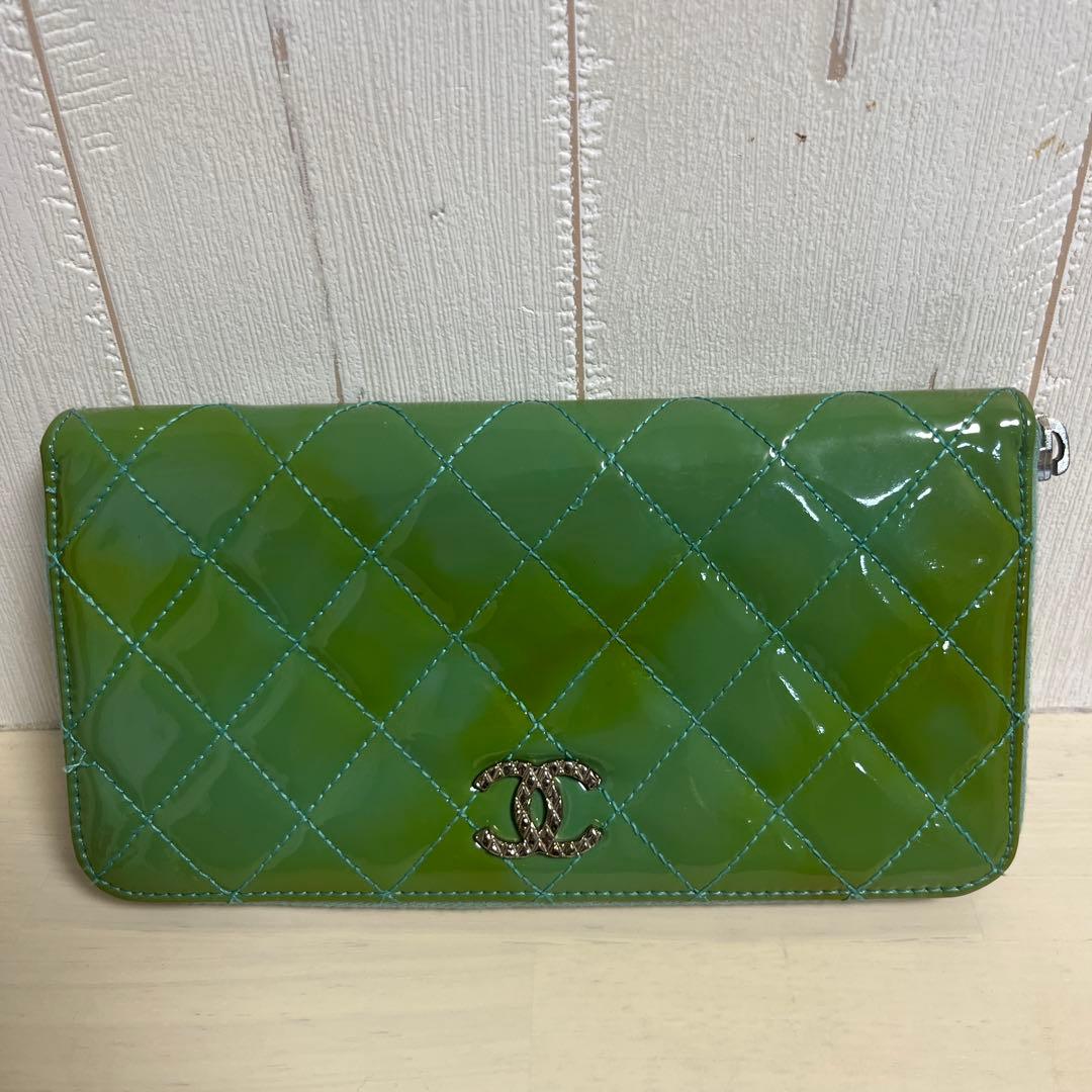CHANEL グリーン キルティング長財布　キーケース付