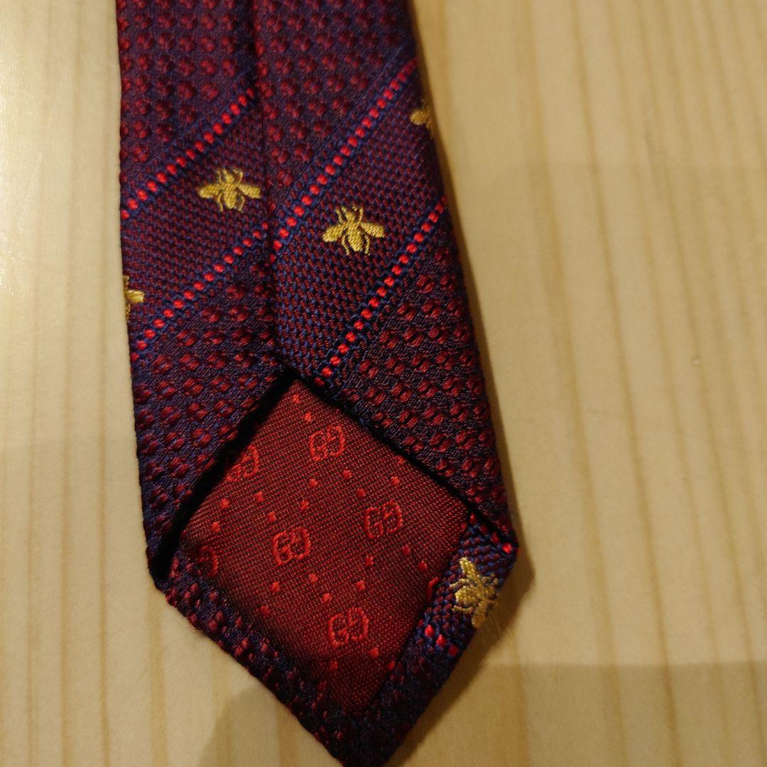 GUCCI (グッチ) 希少！【色変！！】ハチ柄 シルクジャカード ネクタイ
