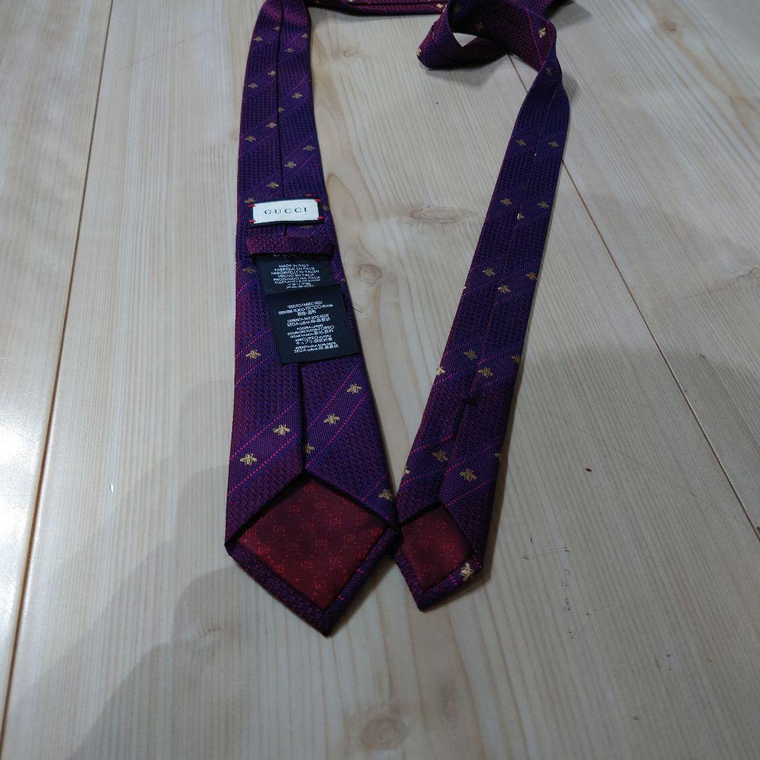 GUCCI (グッチ) 希少！【色変！！】ハチ柄 シルクジャカード ネクタイ