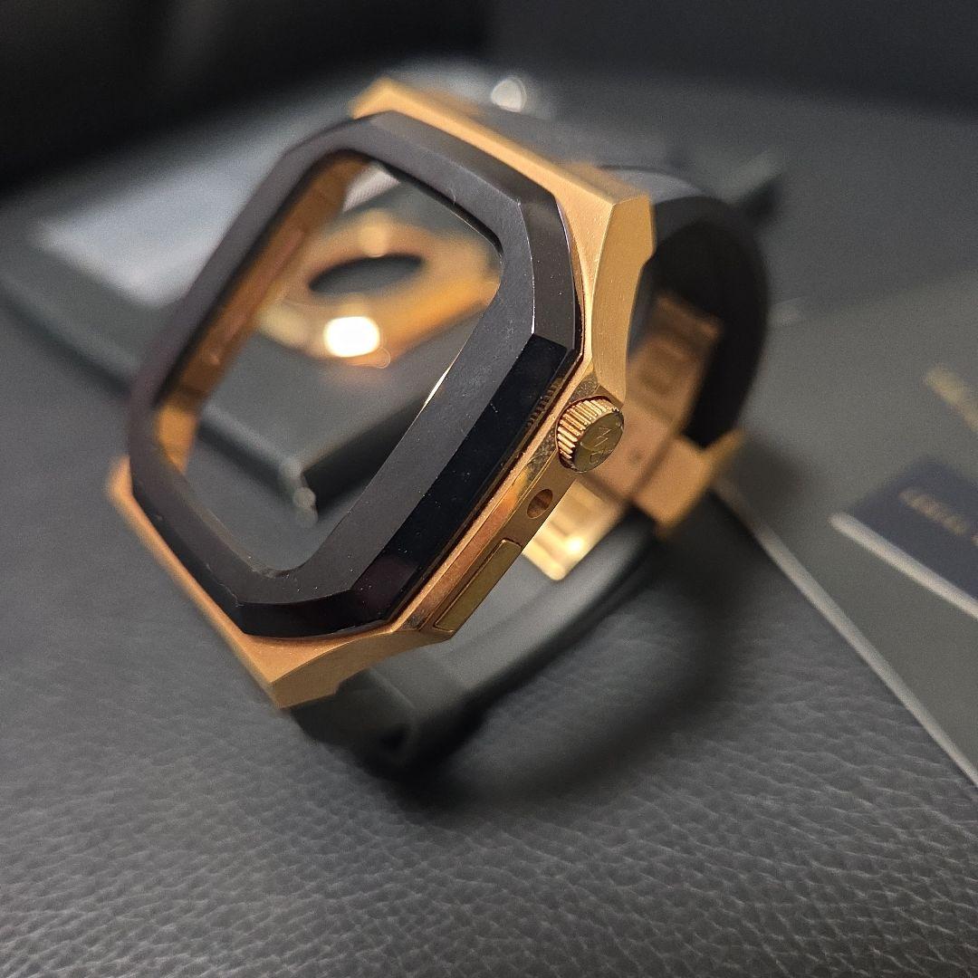 ダニエルウェリントン　アップルウォッチカバー