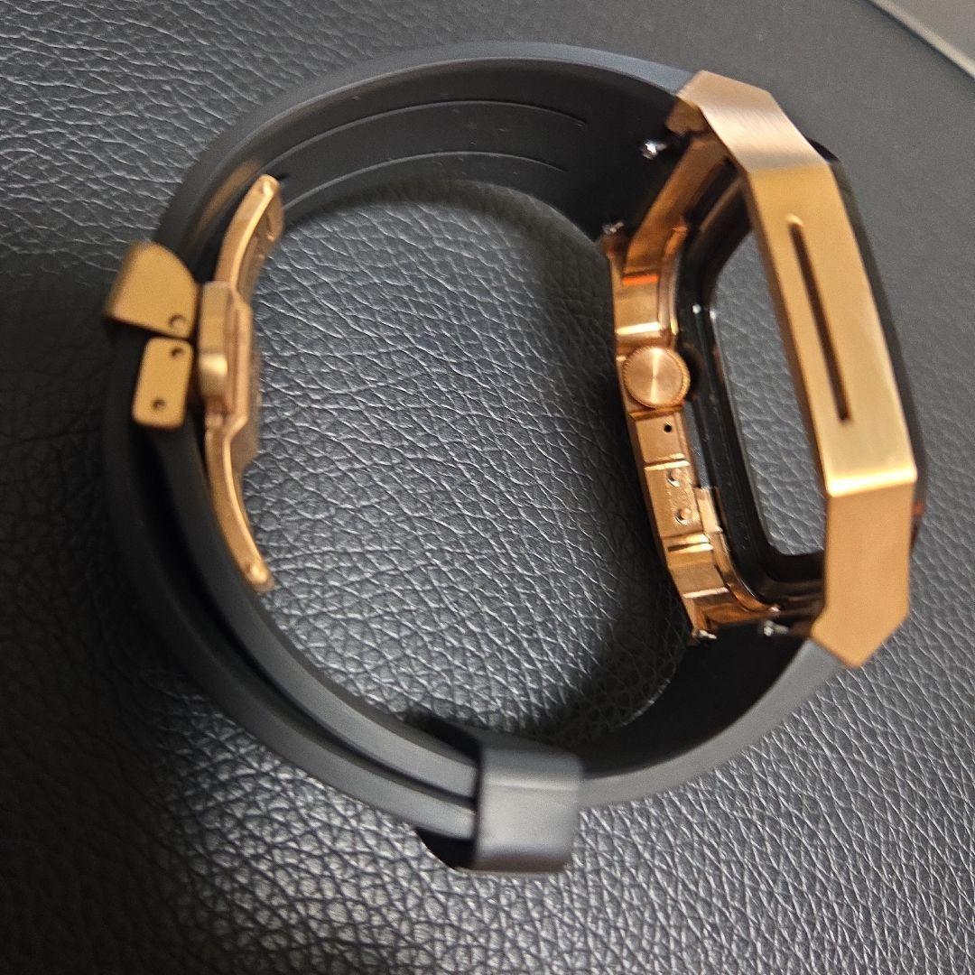 ダニエルウェリントン　アップルウォッチカバー