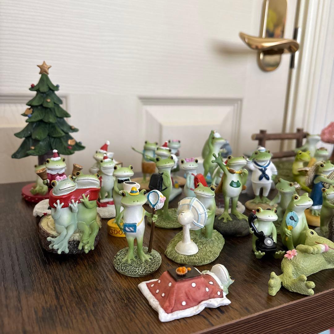 カエルの陶器置物セット 約48点