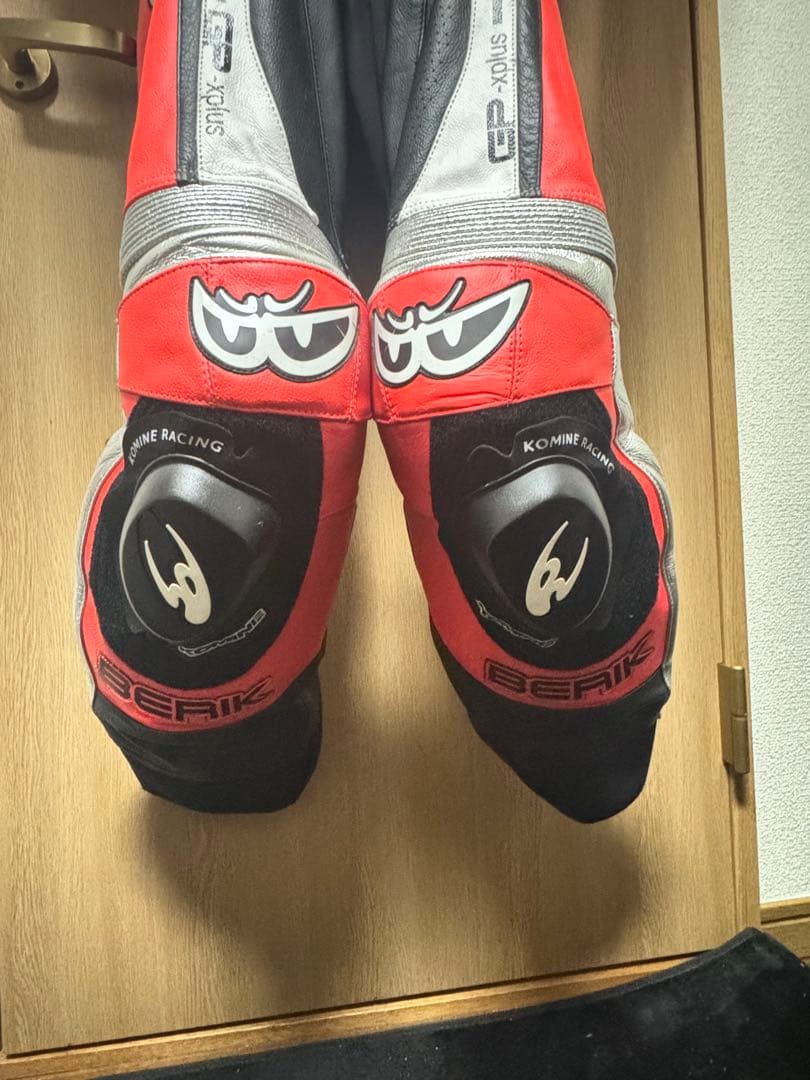 BERIK ベリック レーシングスーツ 54 サイズ