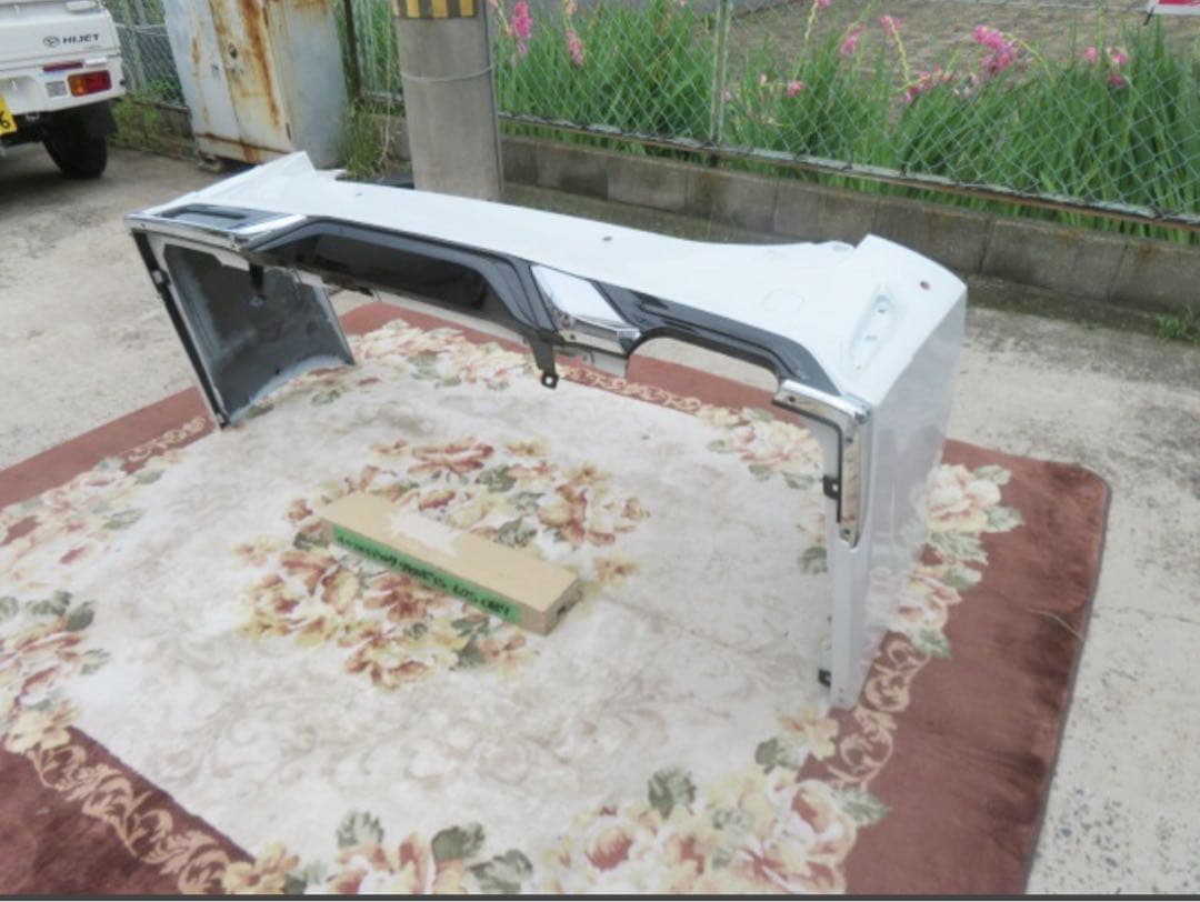 S*e様 40アルファード モデリスタ リアスポイラー ホワイトパール089