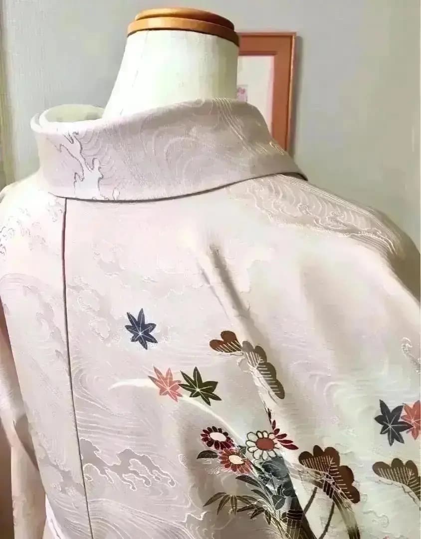 厳選落款有 着物訪問着 格調高く御所解文様 秀逸地紋は波間波頭 ご入学 ご卒業式