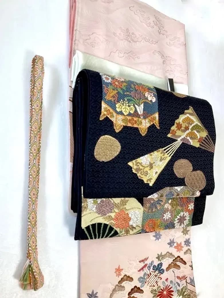 厳選落款有 着物訪問着 格調高く御所解文様 秀逸地紋は波間波頭 ご入学 ご卒業式