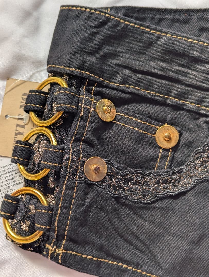 d.i.a. ブラックショートパンツ 新品タグ付き