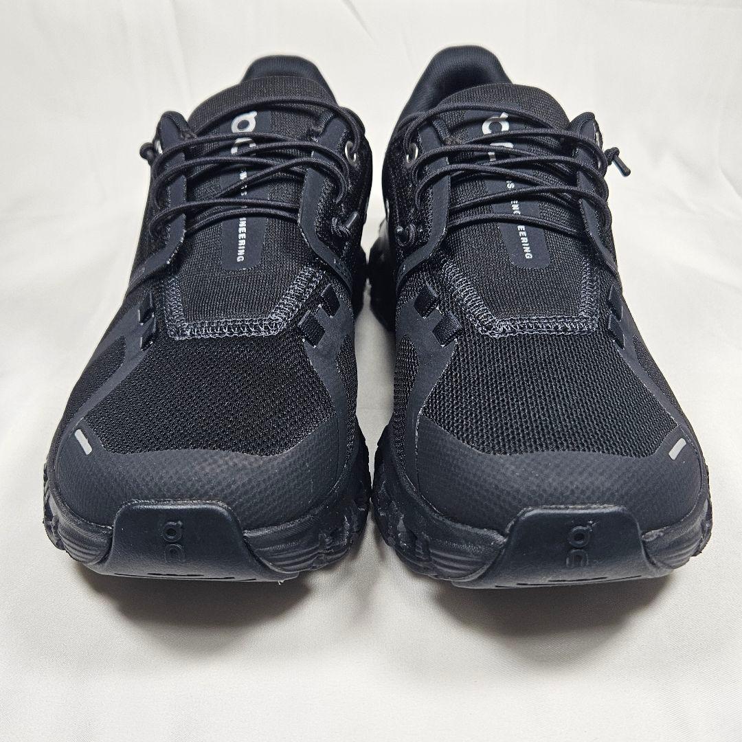 【週末限定価格】新品 On Cloud スニーカー ブラック 23.5cm