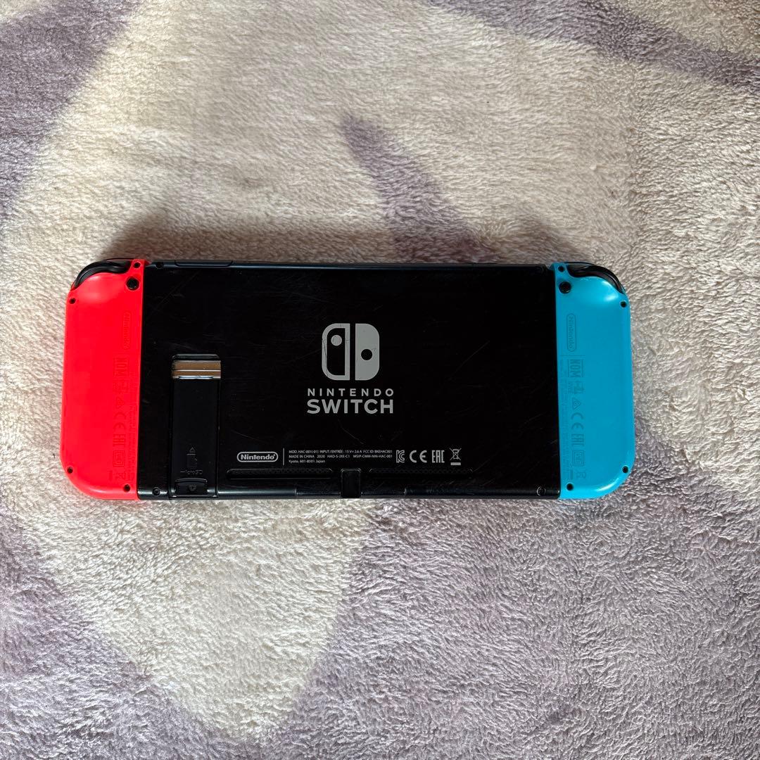 Nintendo Switch 本体 充電コード➕コントローラーカバー