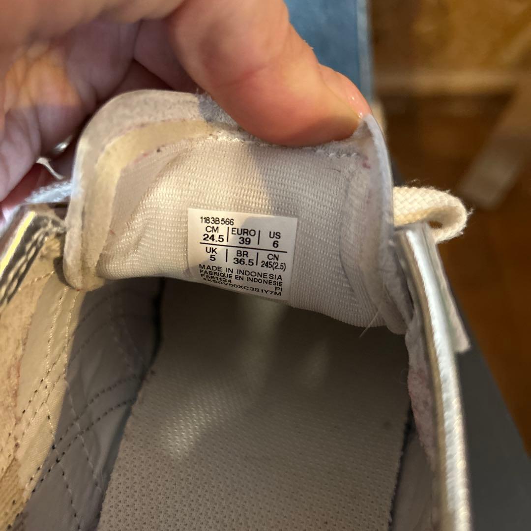 オニツカタイガーメキシコ66 24.5センチ