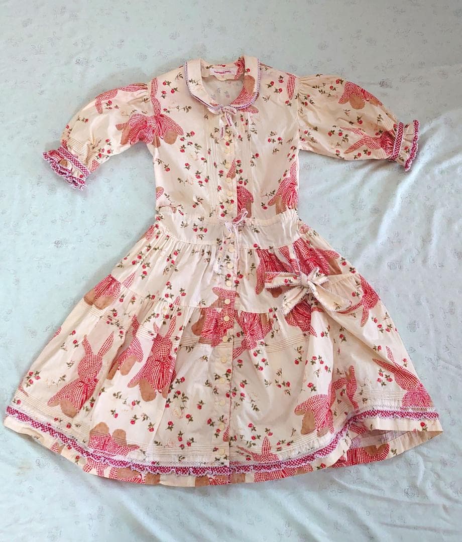 美品　ワンダフルワールド子供服 (130)　ギンガムチェックうさぎ柄ワンピース