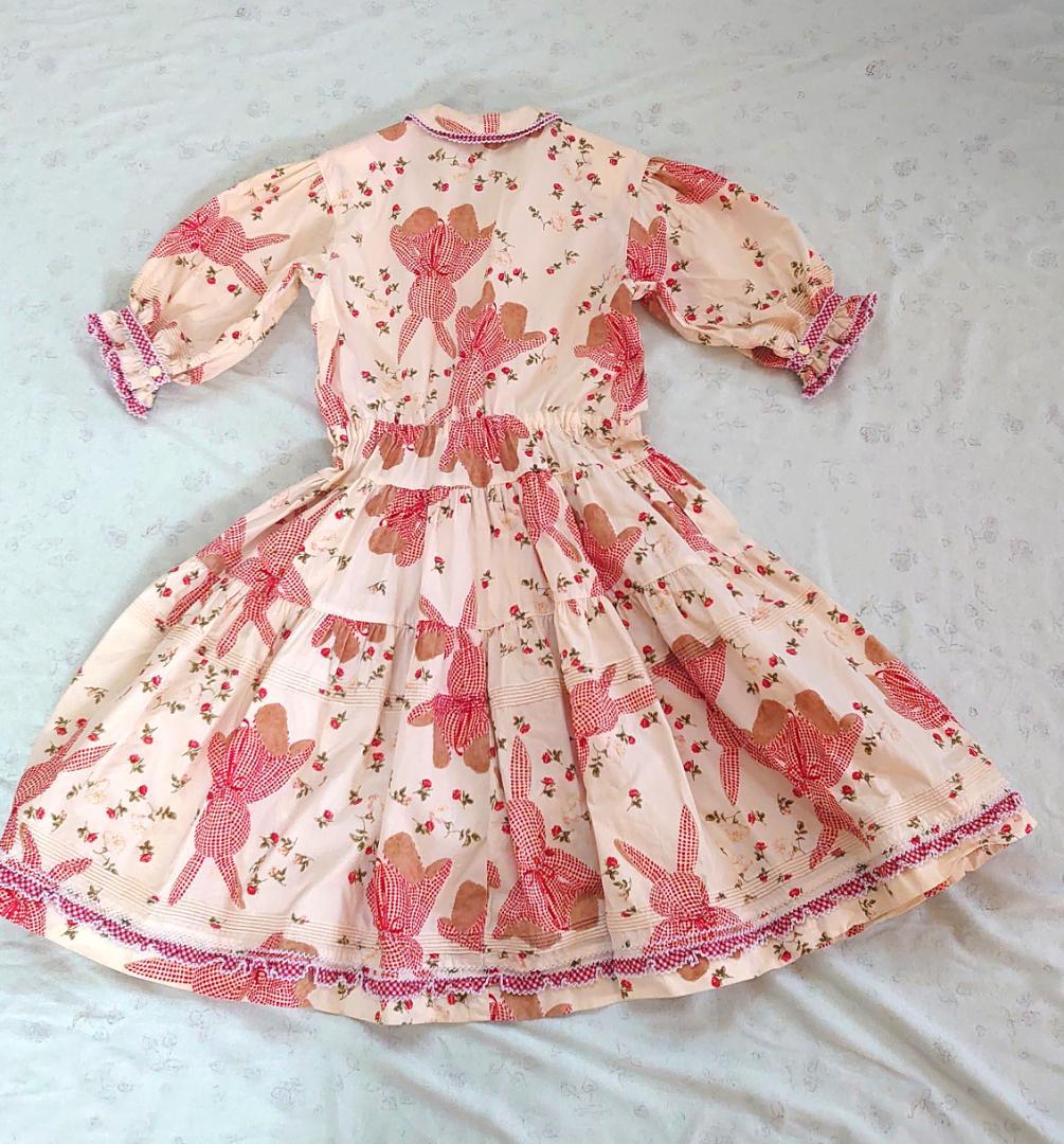 美品　ワンダフルワールド子供服 (130)　ギンガムチェックうさぎ柄ワンピース
