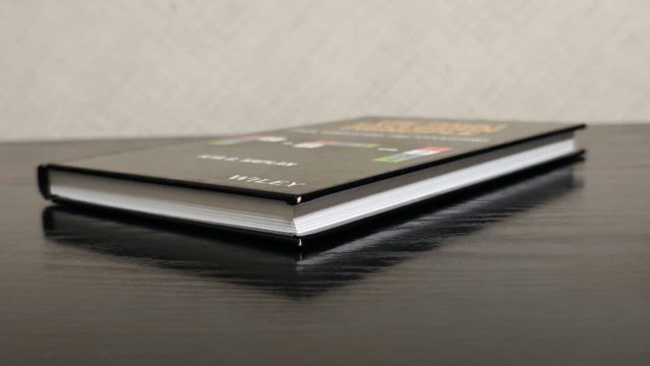 THE PAULI EXCLUSION PRINCIPLE パウリの排他原理