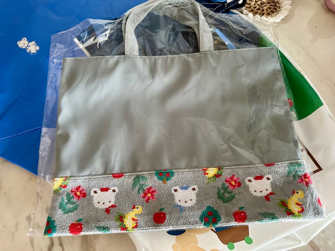 FEILER × familiar フェイラーファミリア トートバックE 包装袋