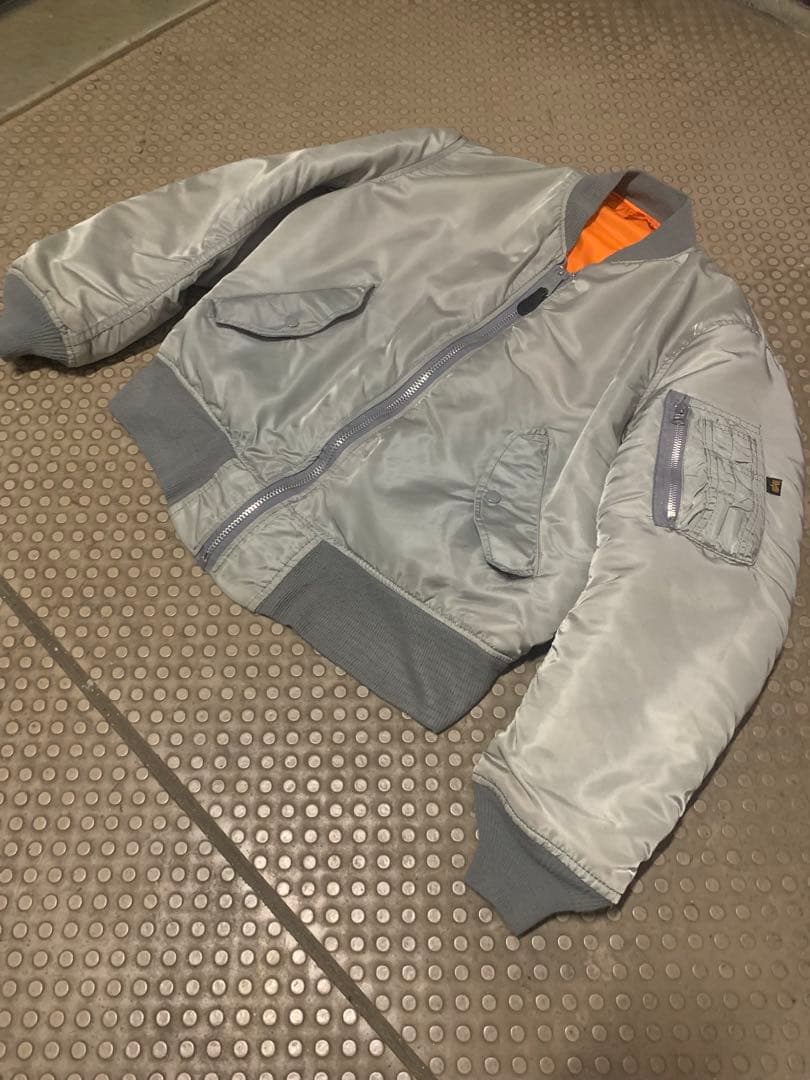 Alpha MA-1 80-90s スモーキーグレー　シルバー