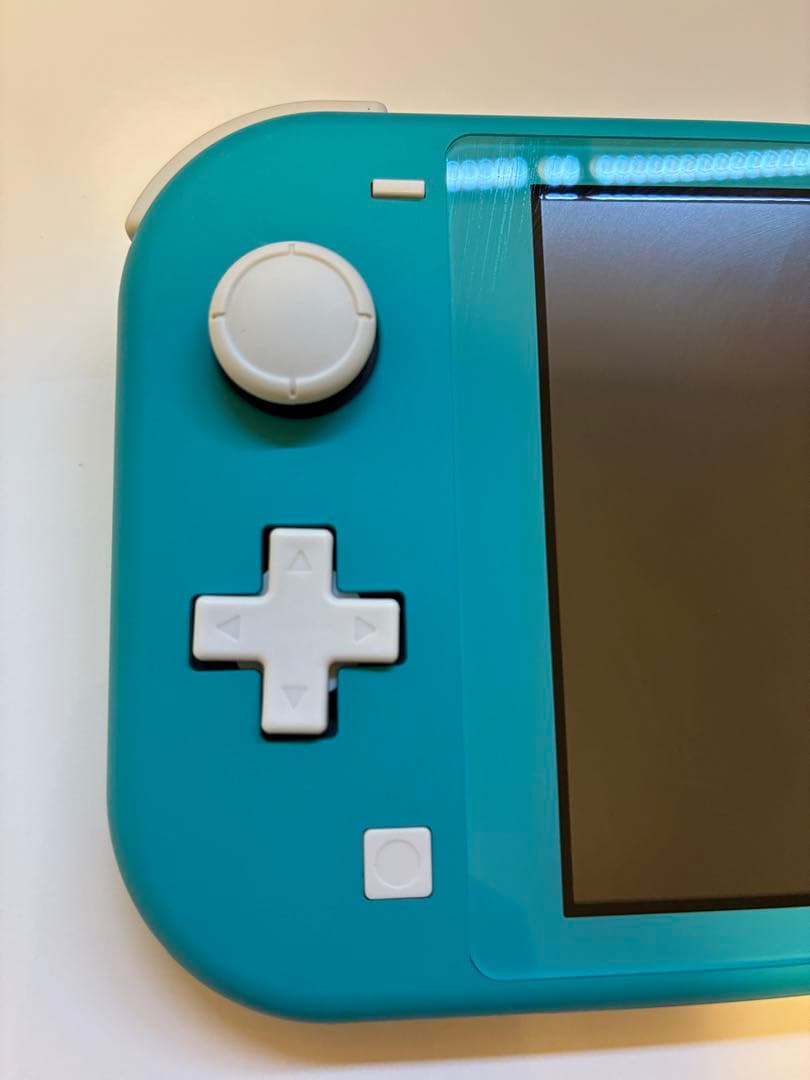 Nintendo Switch Lite ターコイズ（カバーと収納ケース付き）