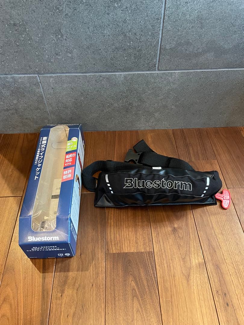 Bluestorm ライフジャケット ブラック