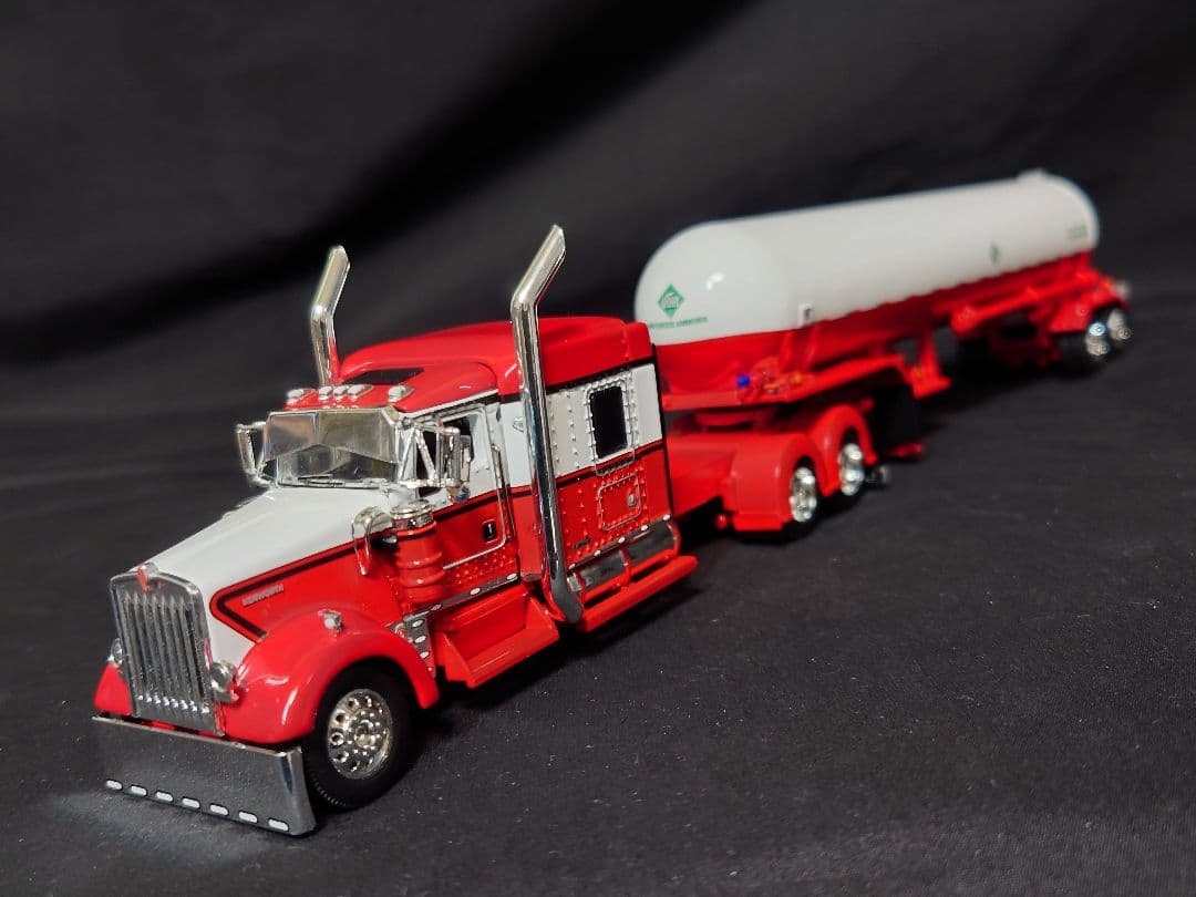 DCP1/64ミニカー ダイキャストプロモーション KenworthW900