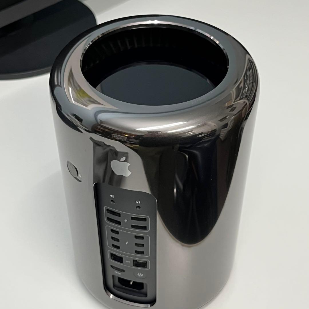 Mac Pro (Late 2013) 3.5GHz 6コア D700 64GB