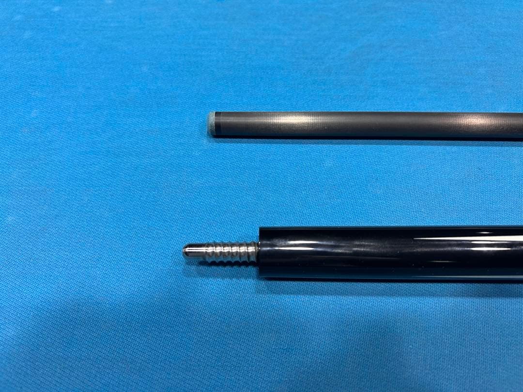 ビリヤードキュー カーボンファイバー 黒