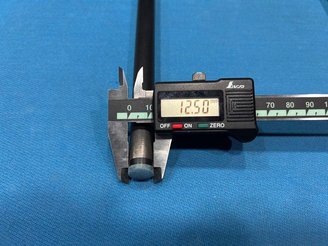 ビリヤードキュー カーボンファイバー 黒