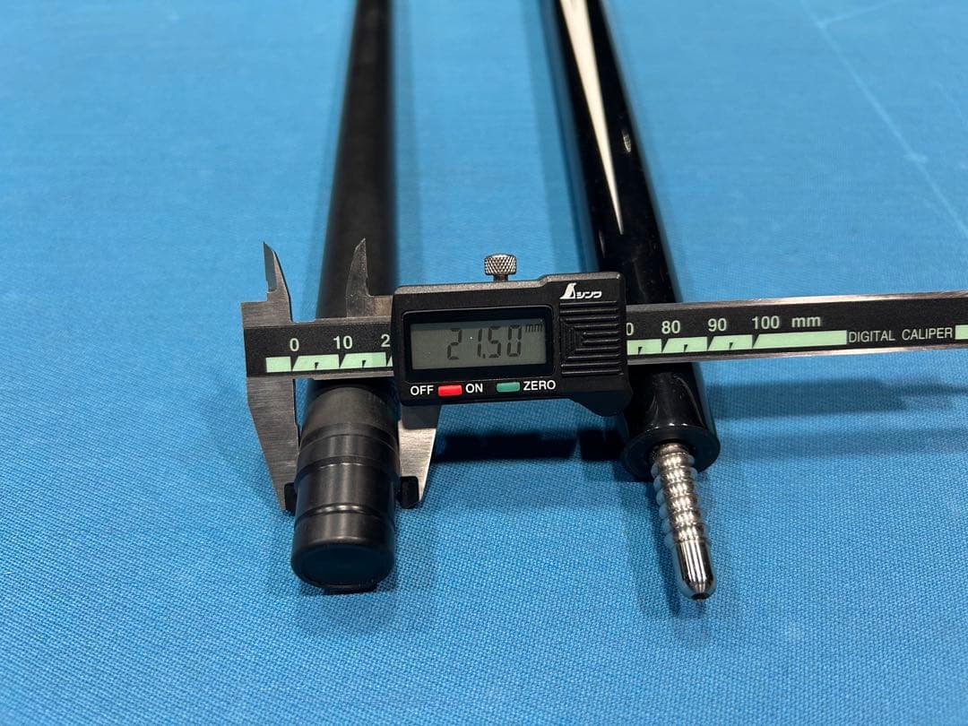 ビリヤードキュー カーボンファイバー 黒