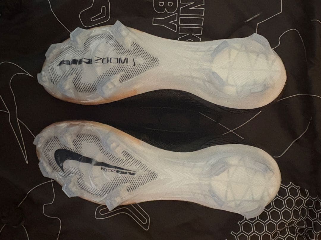 ナイキ マーキュリアル ヴェイパー 16 エリート fg 24.5cm