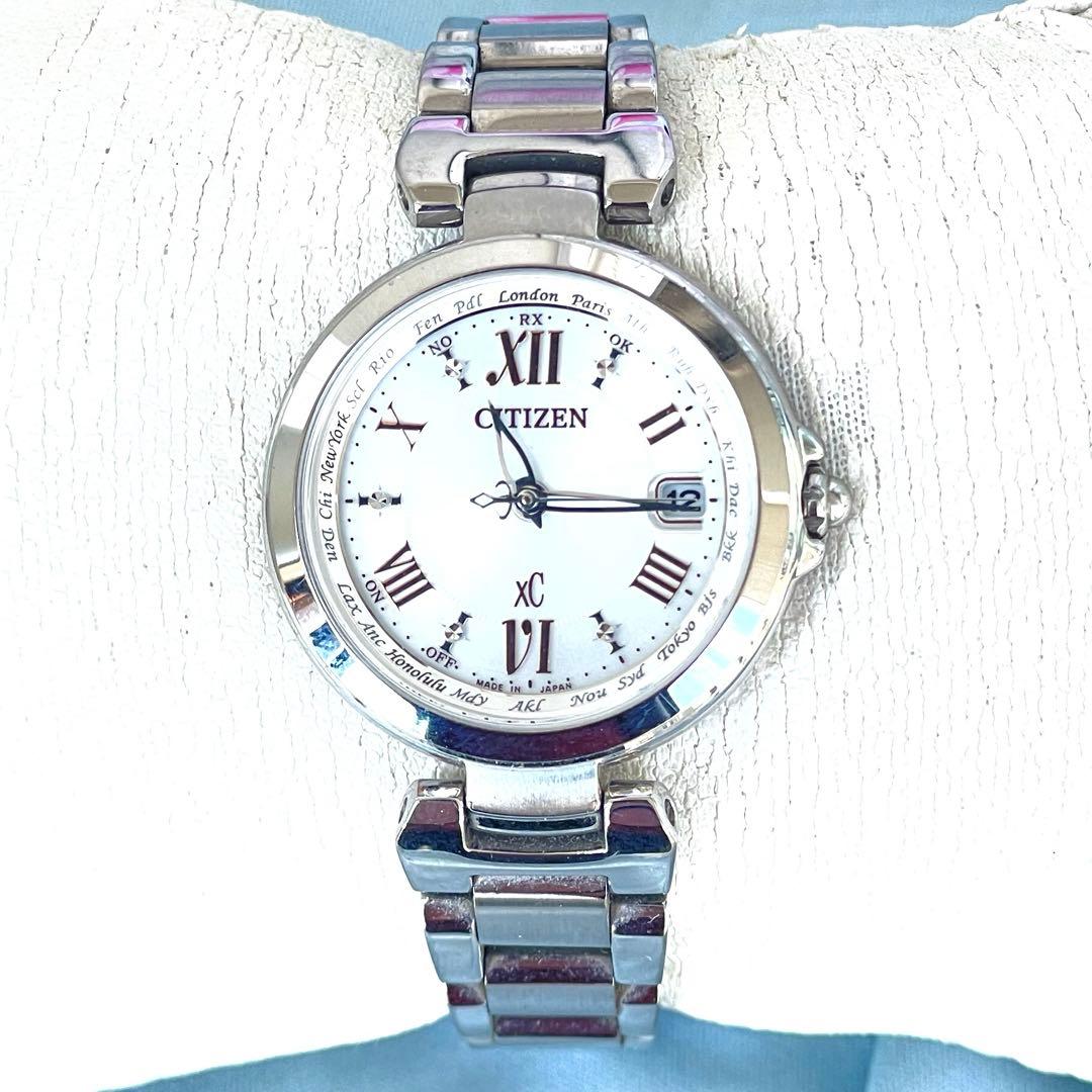 極美品❣クロッシーxC 電波ソーラー ハッピーフライト 白文字盤 H240 稼働