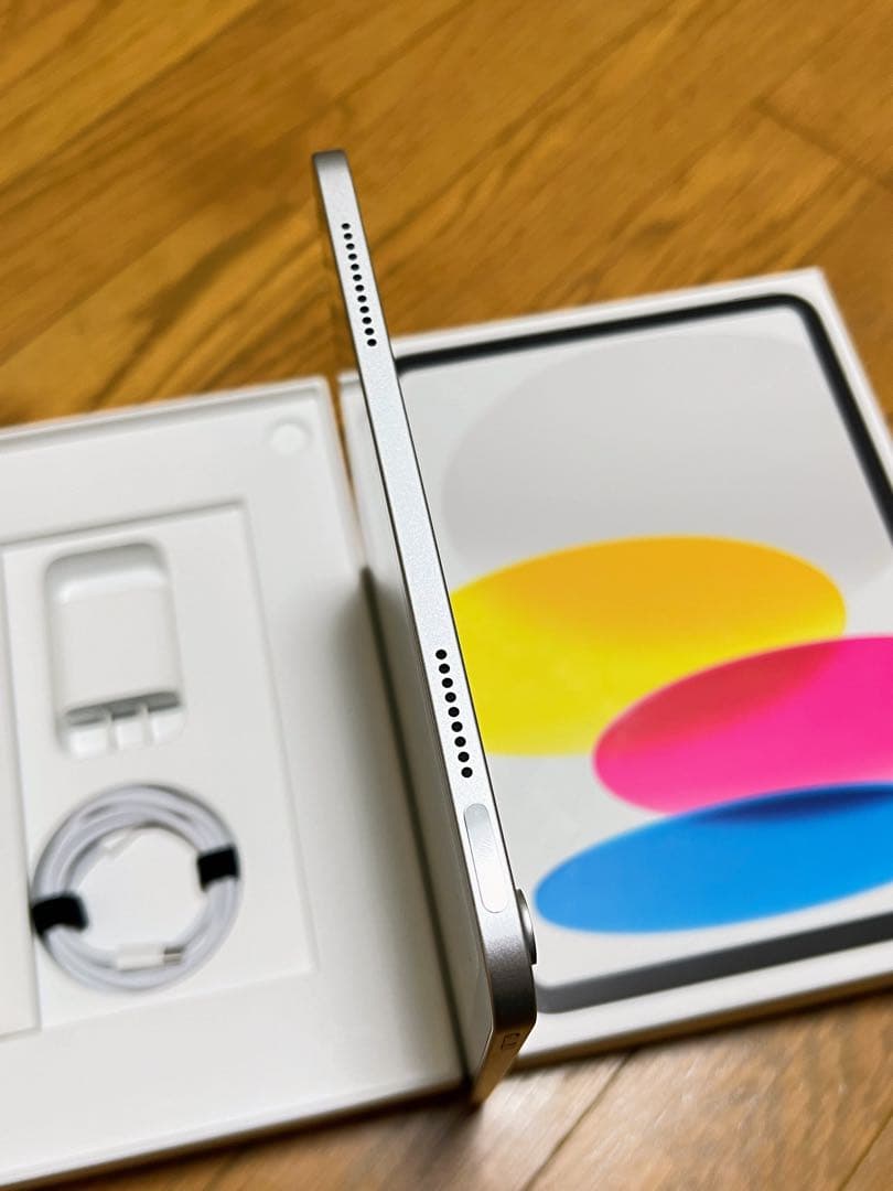 Apple iPad 10 （第10世代）シルバー 256GB Wi-Fiモデル