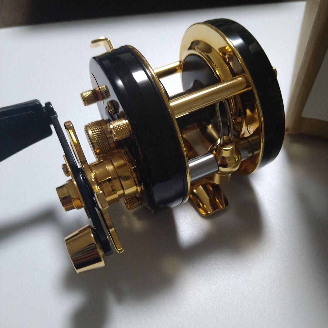 リール abu 4500CDL 100th