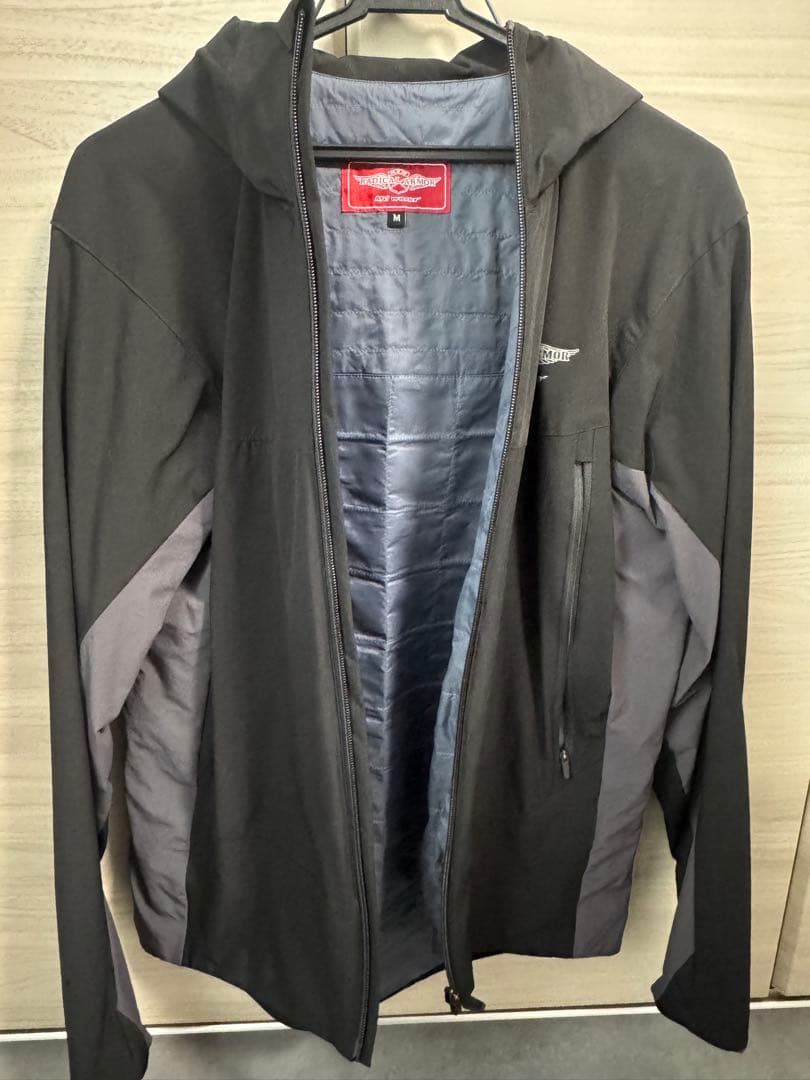 MCワークス ライトウォームジャケット Mサイズ
