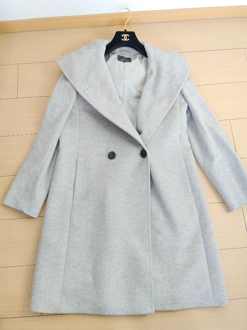 極美品✨定価5万 23区上品 グレーミドル丈コートサイズ 40