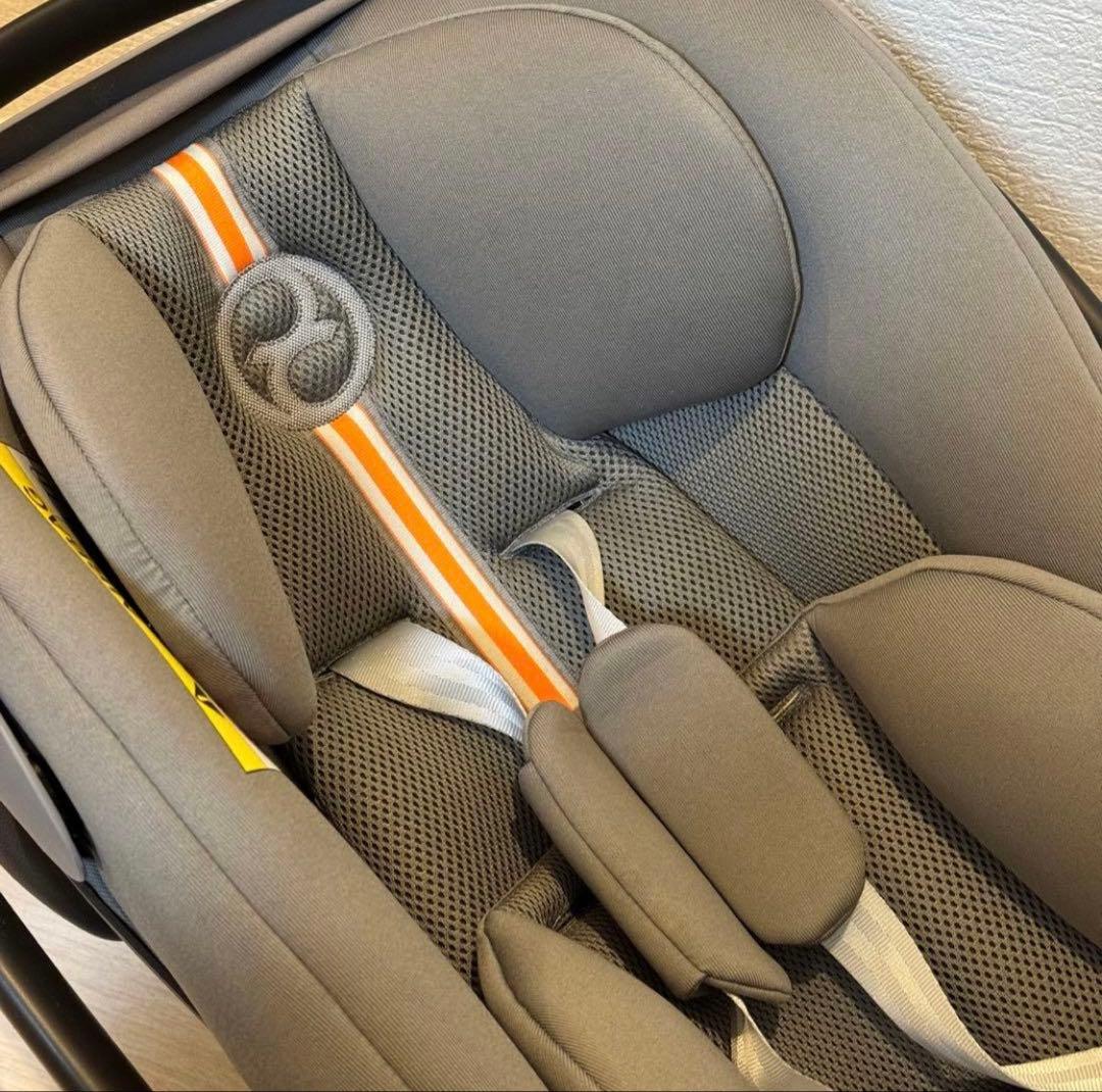 cybex クラウドG ｉ-Size