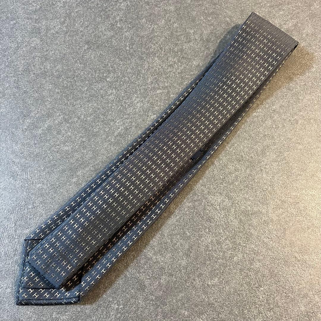 【美品】HERMES　エルメス　ネクタイ　ファソネ　H柄　ネイビー