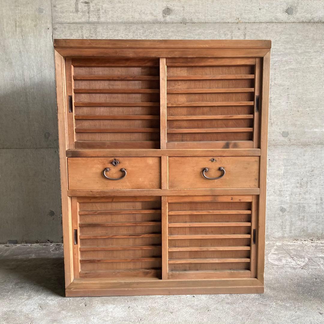 古い水屋箪笥 キャビネット 棚 台 引き戸 引き出し 木製 和風 家具 レトロ