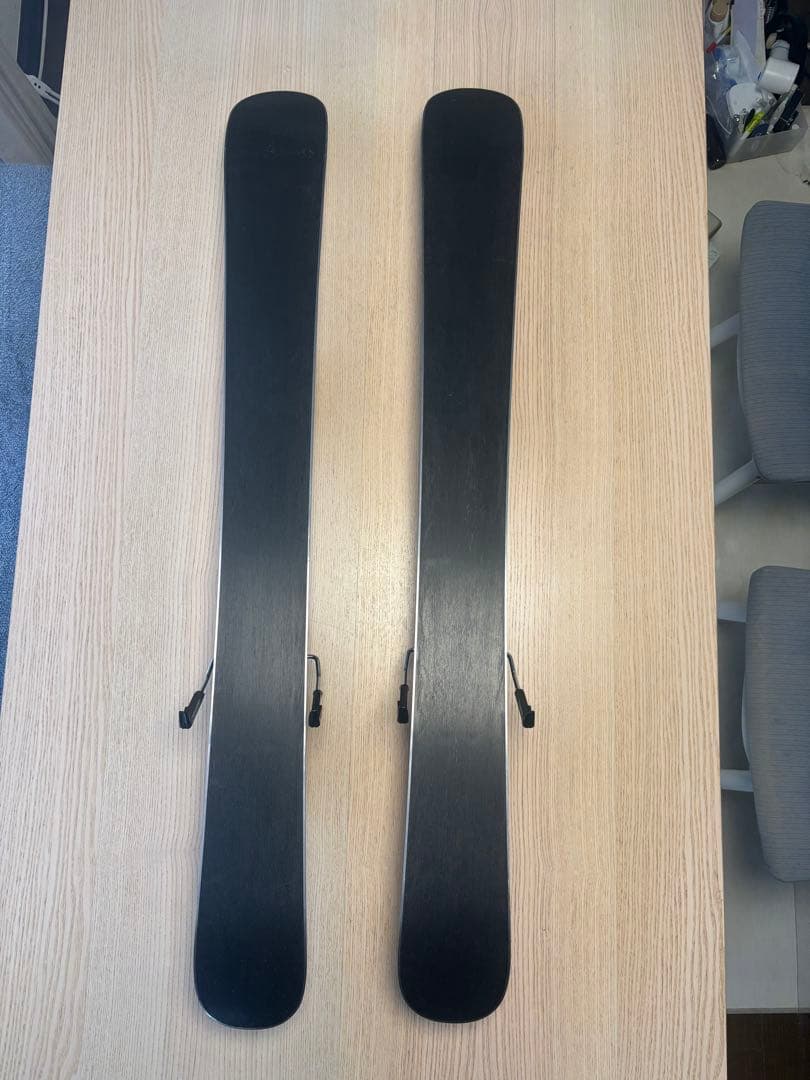 ZUMA krüz スキー板 99cm LOOKビンディング付　収納ケース付