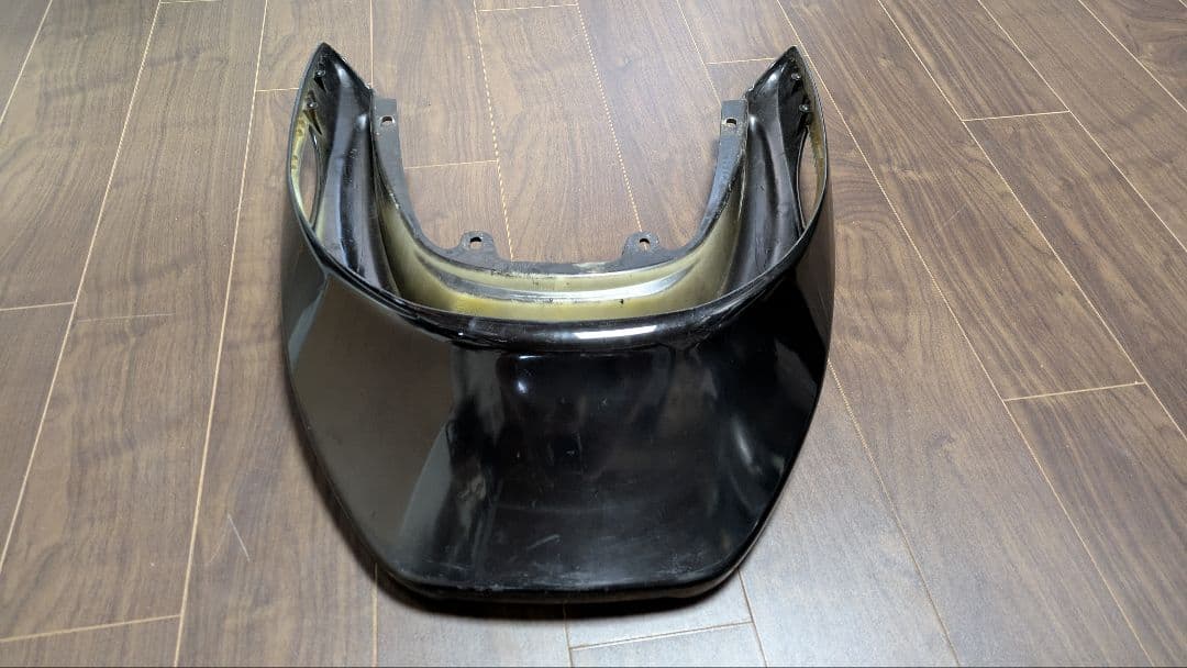 神奈川県座間市で手渡し限定！マジェスティSG03J用のリヤウイング