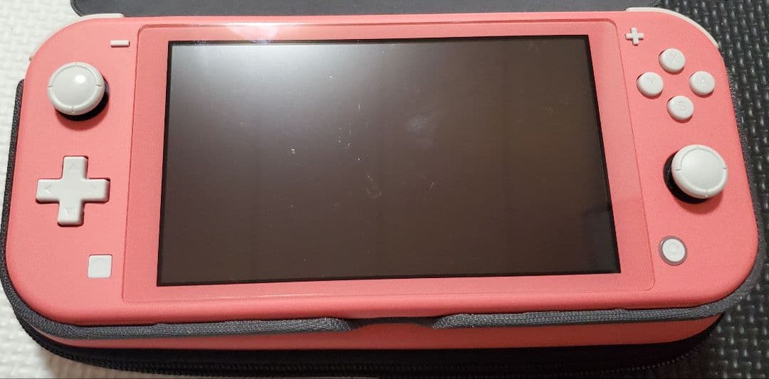 スイッチライト本体コーラルピンク+ケース+フリップカバー付き