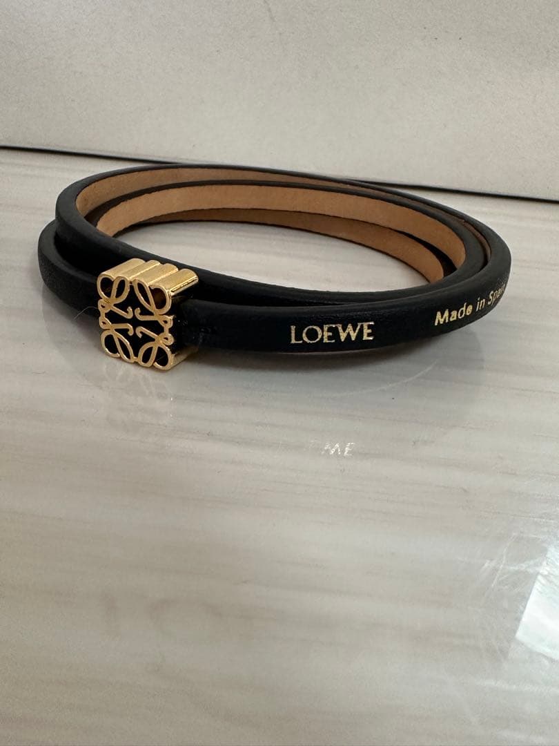 【Abyssinian】LOEWE ブラックレザーバングル