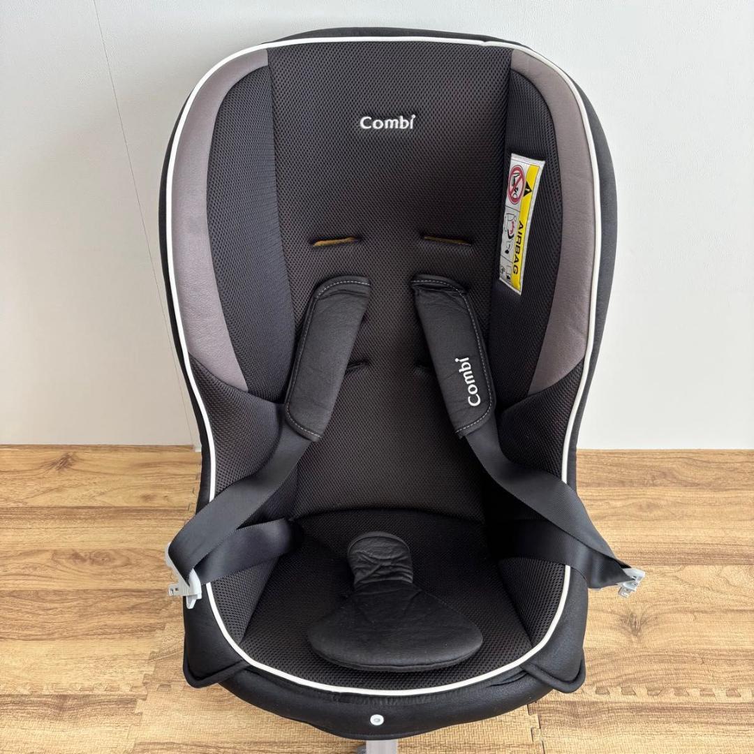 【極美品】コンビ　ミニマグランデ スペースブラック 新生児OK