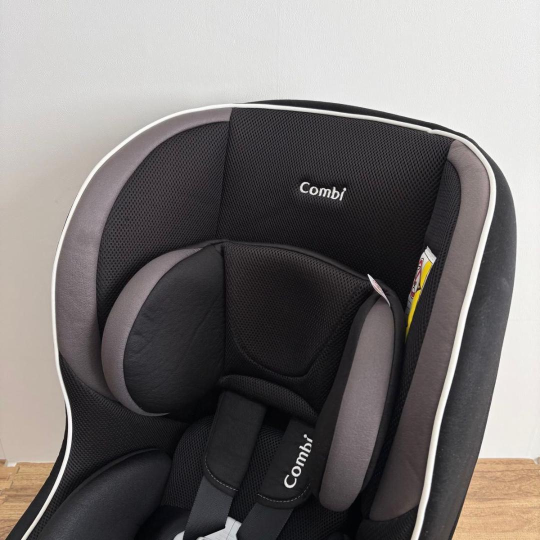 【極美品】コンビ　ミニマグランデ スペースブラック 新生児OK