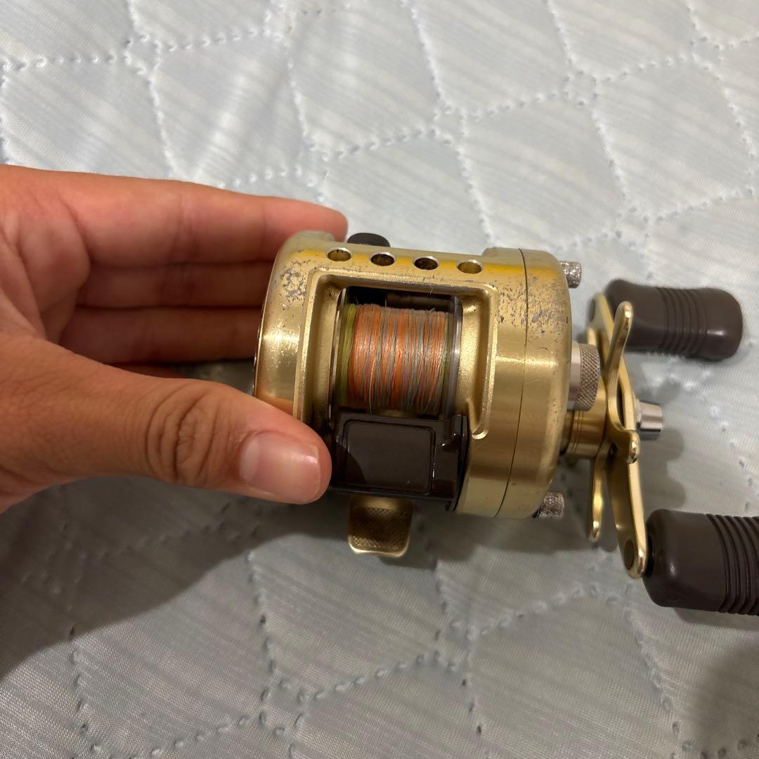Shimano CALCUTTA ベイトリール カルカッタコンクエスト50