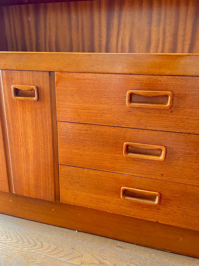 ジェンティーク ウォールユニット　キャビネット