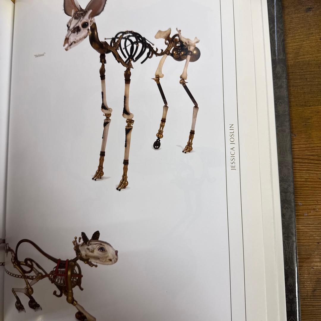 アート・デザイン・音楽 Aunia Kahn Russell J.Moon Lowbrow Tarot