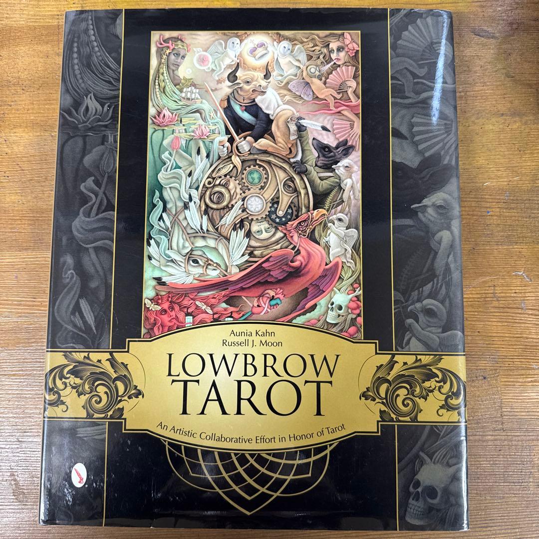 アート・デザイン・音楽 Aunia Kahn Russell J.Moon Lowbrow Tarot