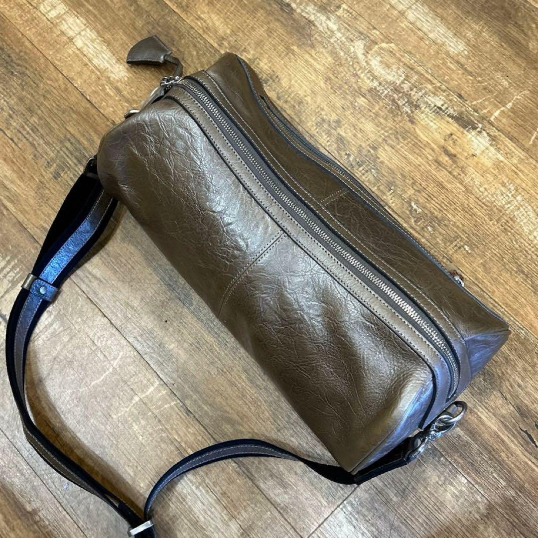 aniary アニアリ ドラム ショルダーバッグ 牛革 レザー