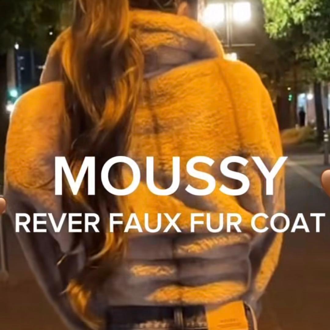 ジャケット・アウター MOUSSY REVER FAUX FUR COAT
