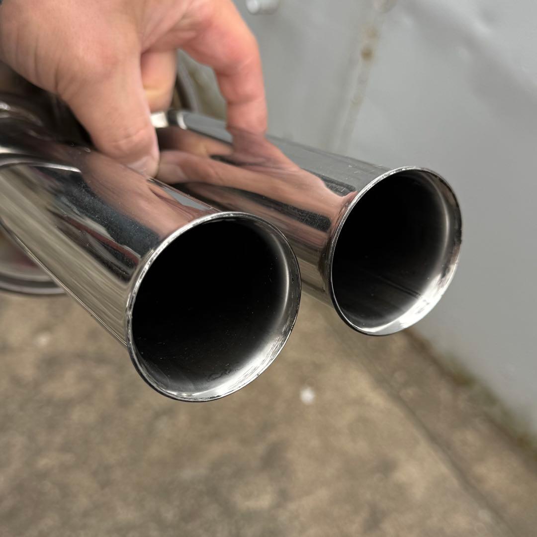 箱型　スカイライン　4ドア　GTR 「50パイ デュアルステンレスマフラー」