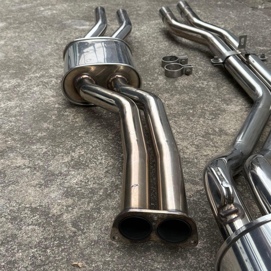 箱型　スカイライン　4ドア　GTR 「50パイ デュアルステンレスマフラー」